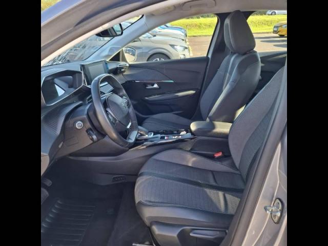 Peugeot 208 image 4