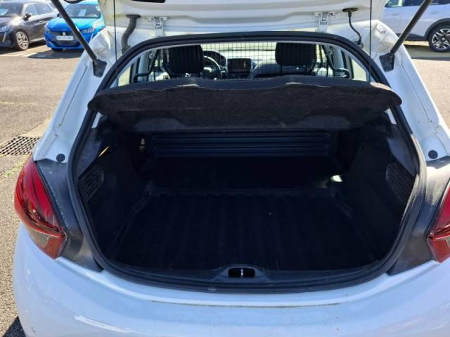 Peugeot 208 Affaire image 2
