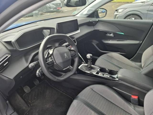 Peugeot 208 image 3