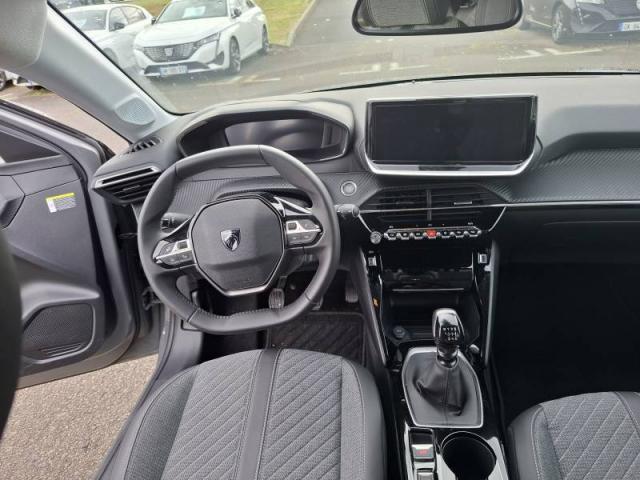 Peugeot 208 image 1