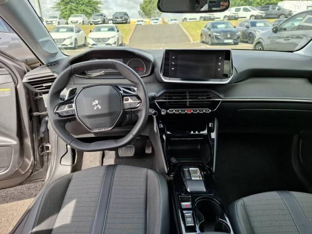 Peugeot 208 image 9