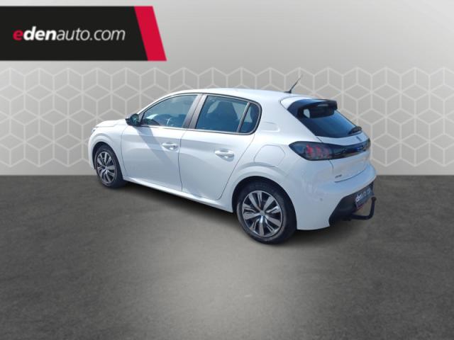 Peugeot 208 image 9