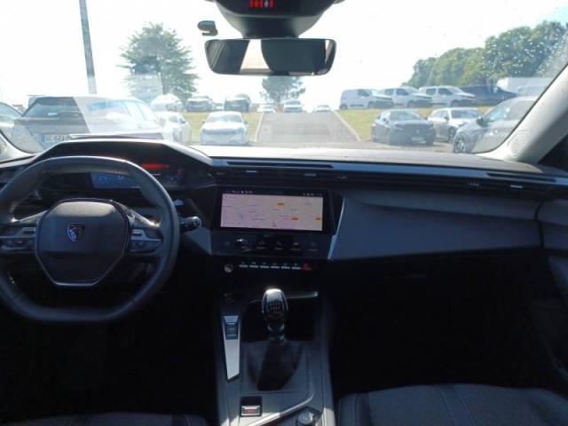 Peugeot 308 image 2