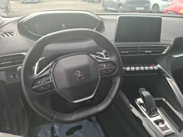 Peugeot 3008 image 3