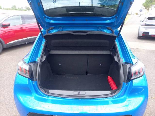 Peugeot 208 image 8