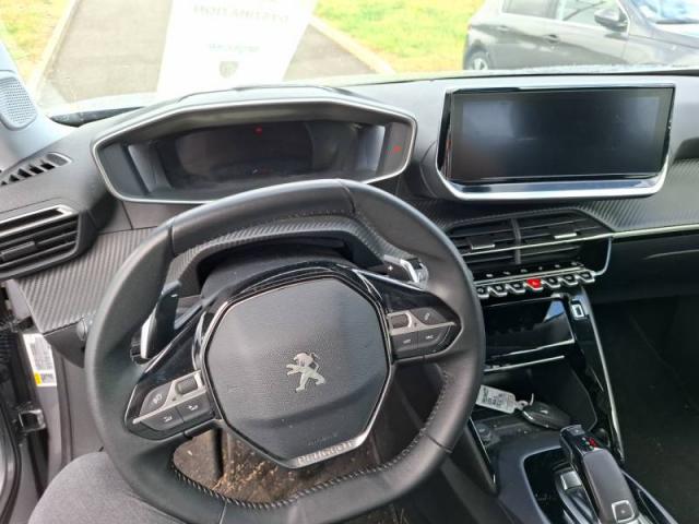 Peugeot 2008 image 6
