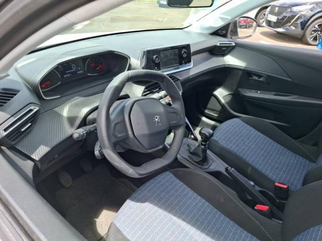 Peugeot 208 image 4