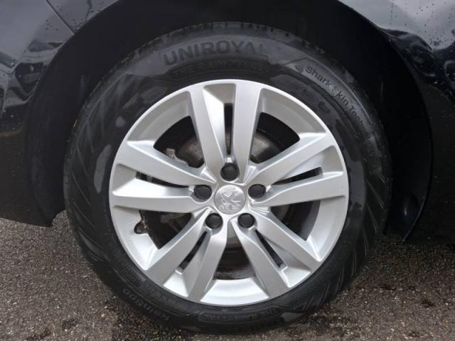 Peugeot 308 image 1