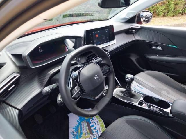 Peugeot 208 image 9