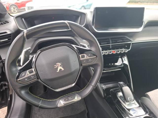 Peugeot 208 image 6
