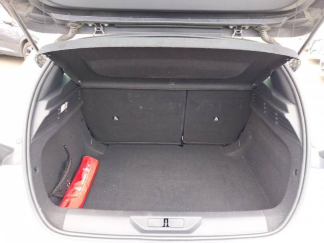 Peugeot 308 image 3
