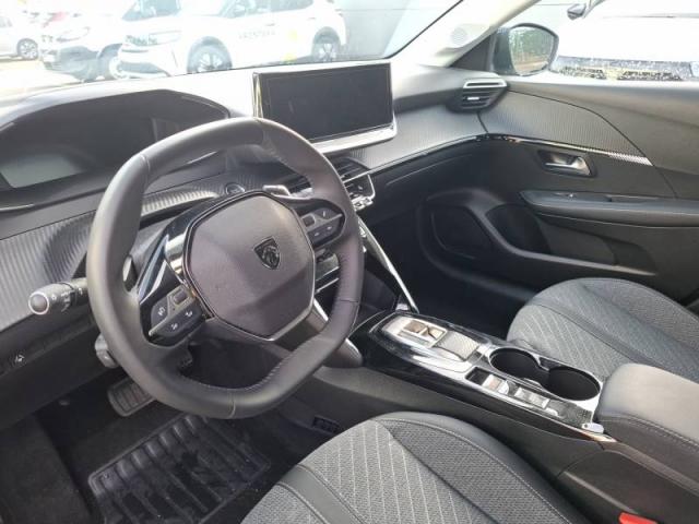 Peugeot 208 image 1
