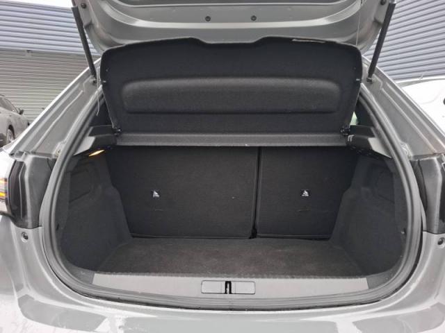 Peugeot 208 image 9