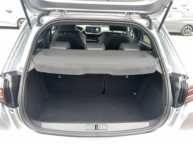 Peugeot 208 image 1