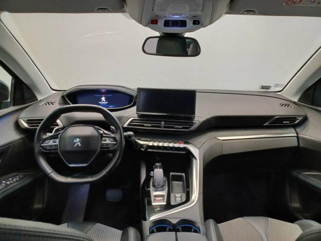 Peugeot 5008 image 9