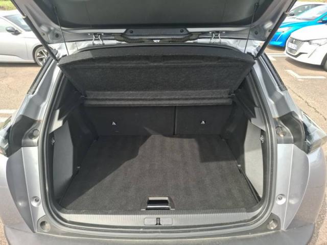 Peugeot 2008 image 1