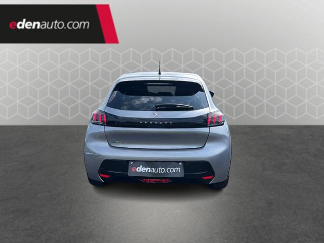Peugeot 208 image 8