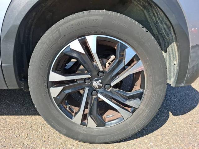 Peugeot 2008 image 4
