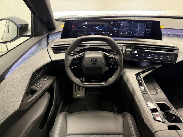 Peugeot 3008 image 2