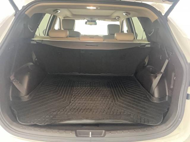 Hyundai Santa Fe image 6