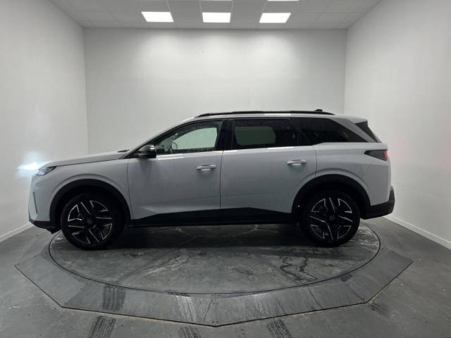 Peugeot 5008 image 1
