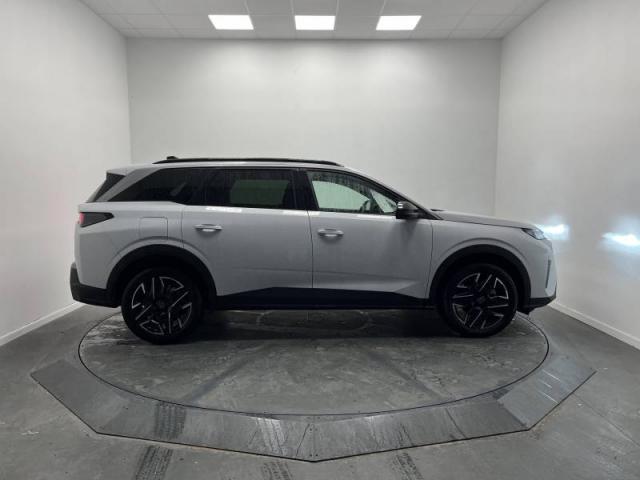 Peugeot 5008 image 9