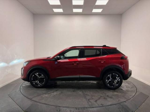 Peugeot 2008 image 2