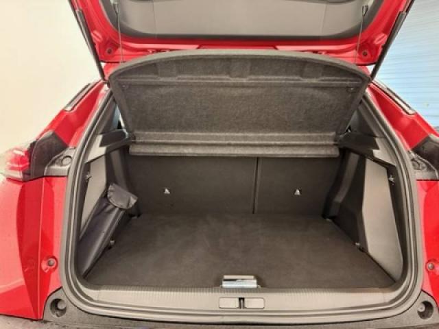 Peugeot 2008 image 6