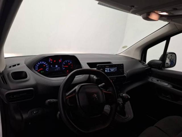 Peugeot Partner image 7