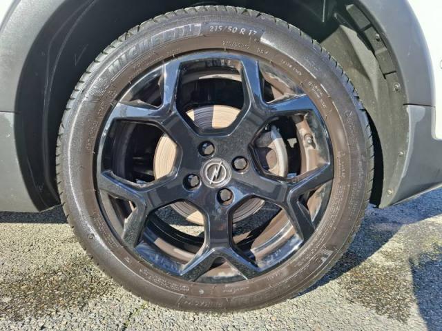 Opel Crossland image 9