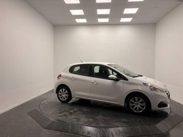Peugeot 208 Affaire image 1