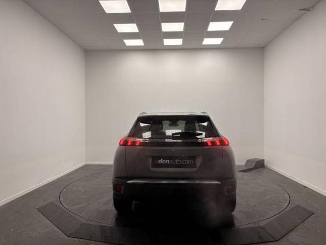 Peugeot 2008 image 1