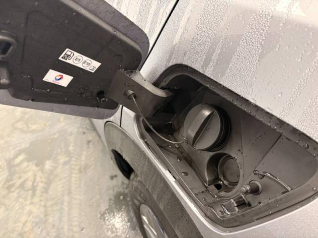 Peugeot 2008 image 4