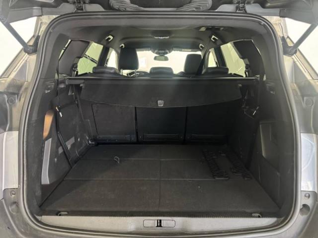 Peugeot 5008 image 1