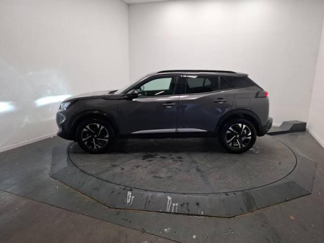 Peugeot 2008 image 8