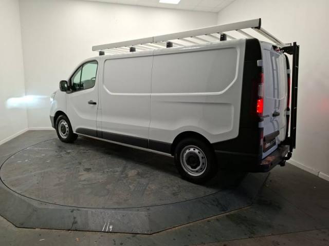 Renault Trafic image 1