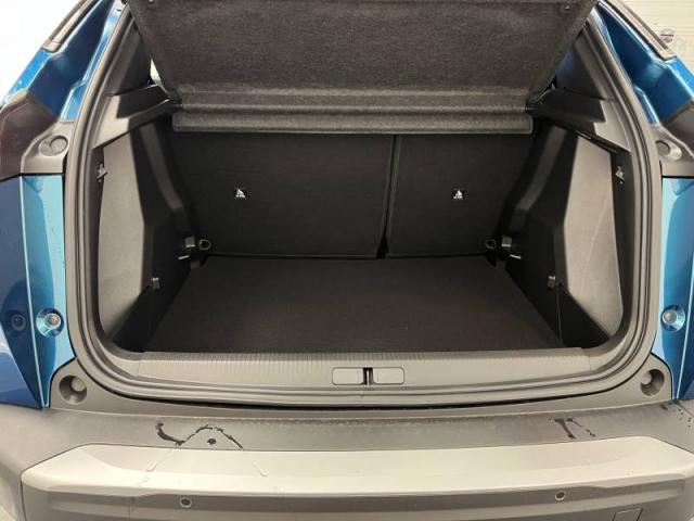 Peugeot 2008 image 9