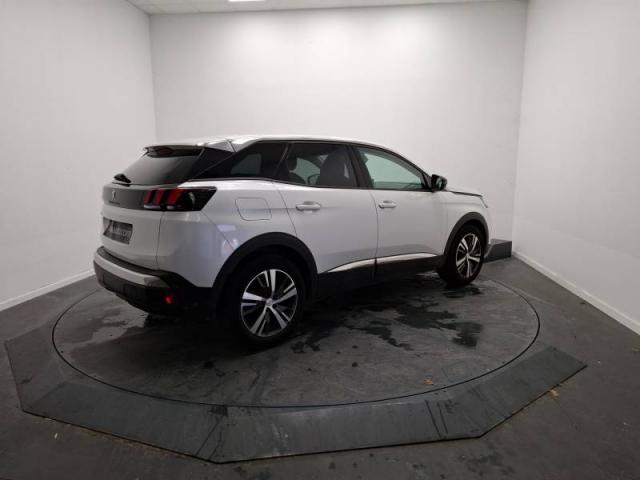 Peugeot 3008 image 8