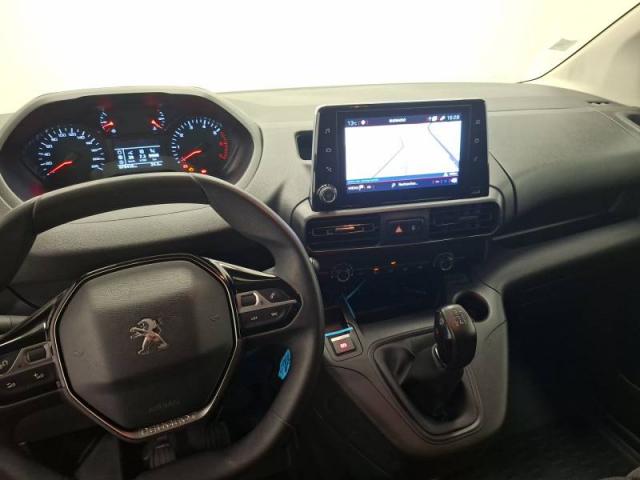 Peugeot Partner image 1