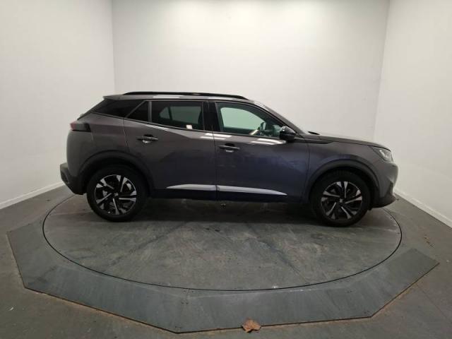 Peugeot 2008 image 6