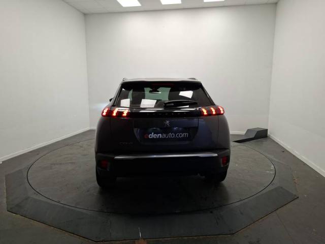 Peugeot 2008 image 2