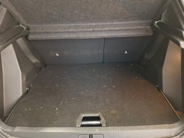 Peugeot 2008 image 7