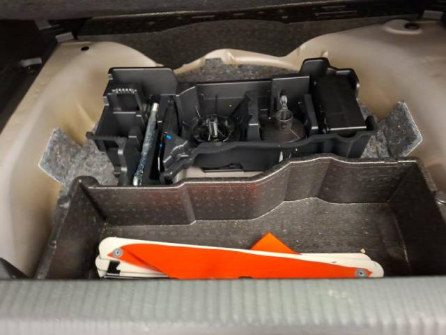 Peugeot 2008 image 7