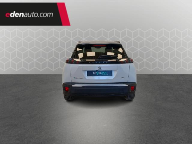 Peugeot 2008 image 2