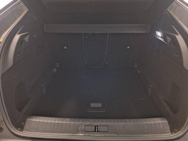 Peugeot 3008 image 2