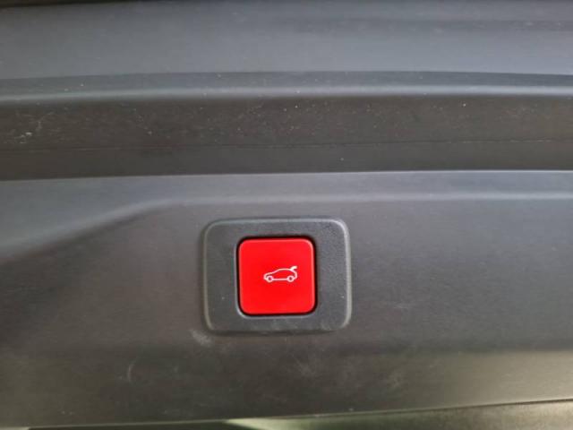 Peugeot 3008 image 9