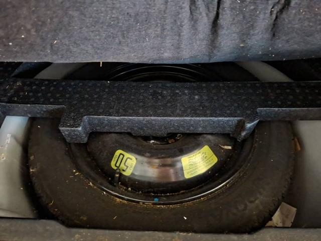 Peugeot 2008 image 6