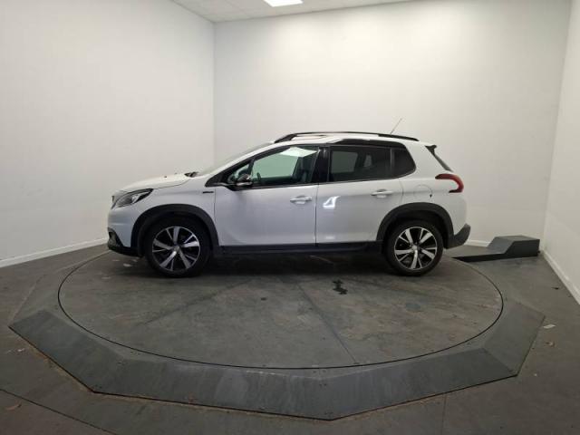 Peugeot 2008 image 2