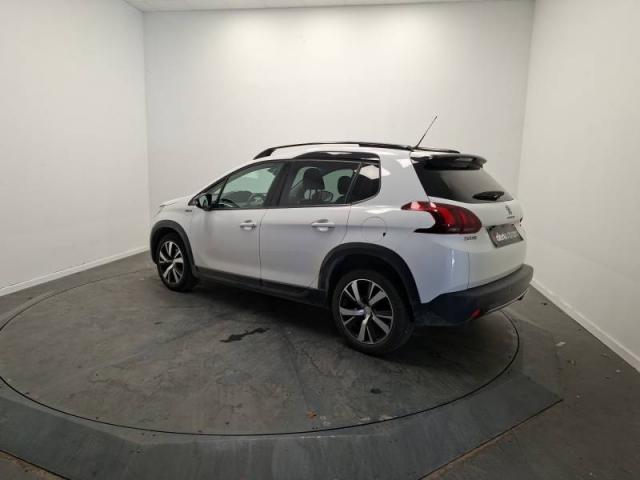 Peugeot 2008 image 8