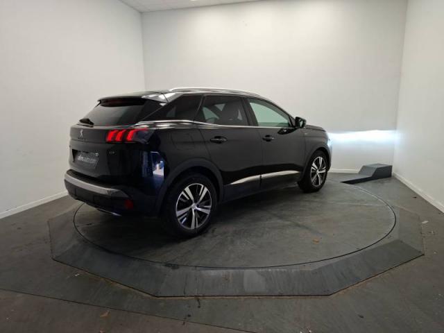 Peugeot 3008 image 2